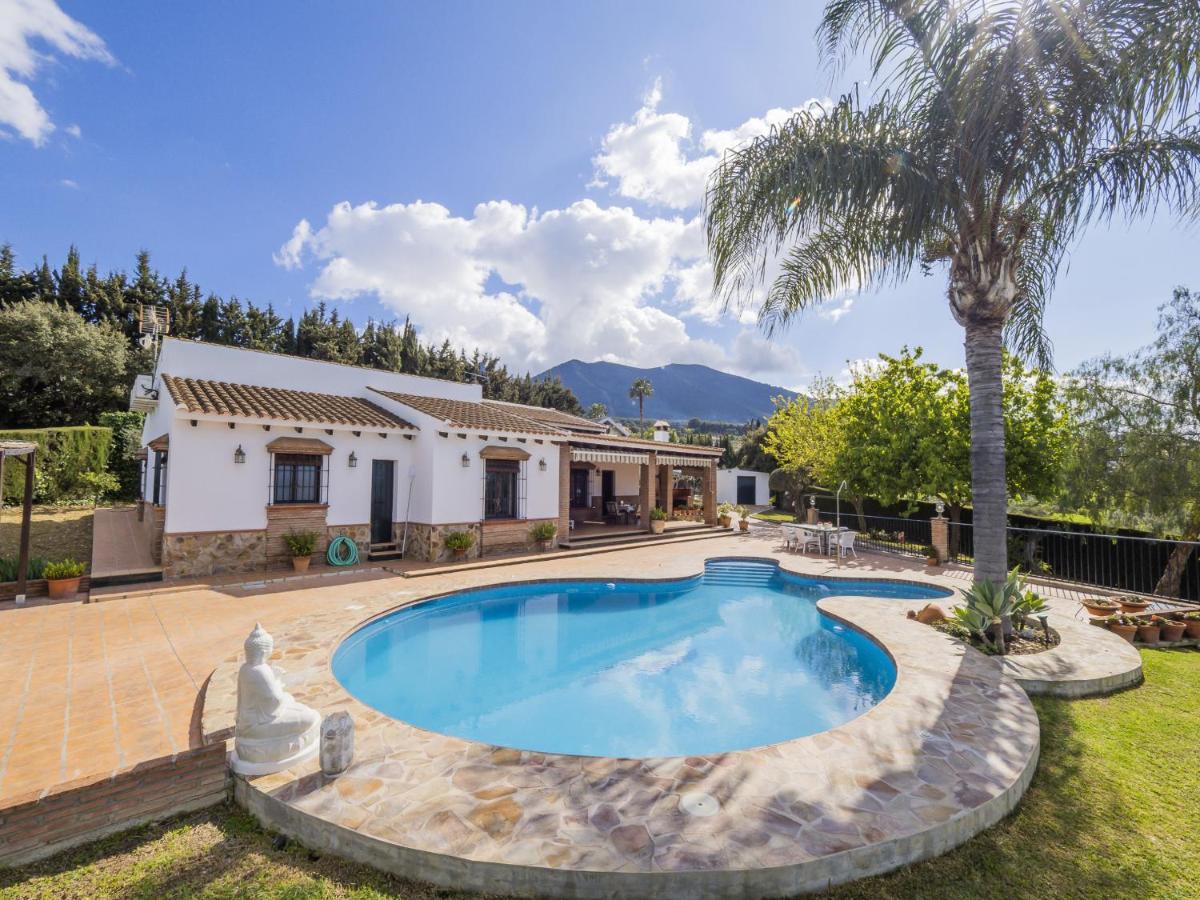 Cubo'S Villa Ruiz Alhaurin el Grande Exterior photo